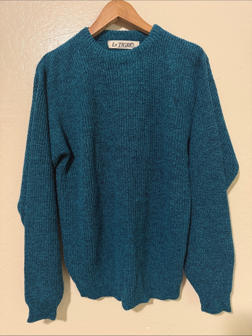 🔥Vintage 80s90s Le Tigre Textured Knit Crewneck Sweater Made in USA 🇺🇸 Size L